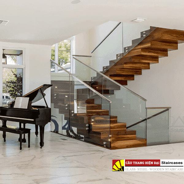Cầu thang kính-2025-3